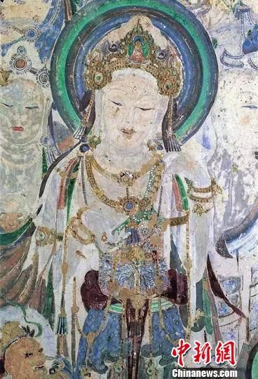 飞天（Northern Zhou） — 莫高窟Cave 428（実写資料）